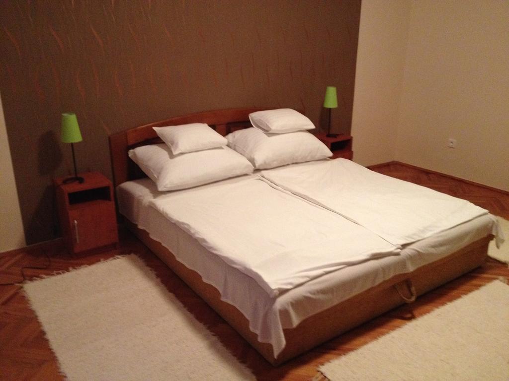 Viva Apartman Sarvar Quarto foto